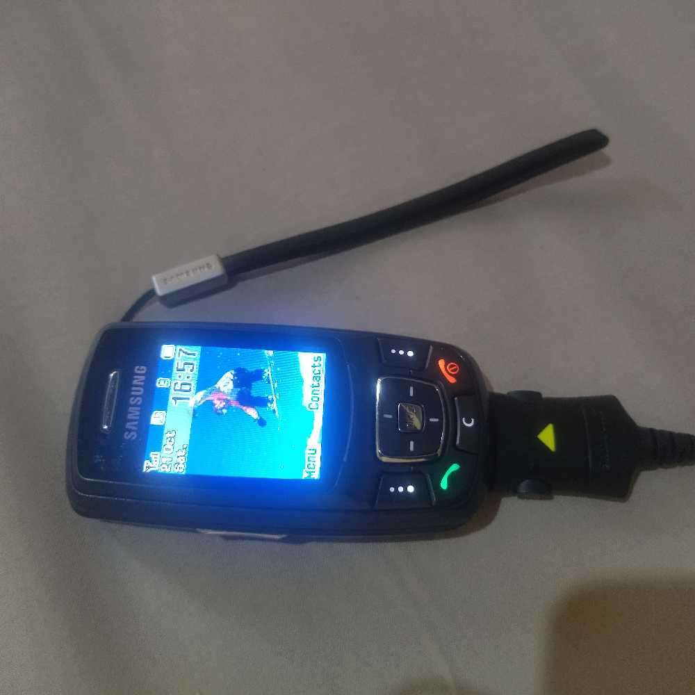 SAMSUNG SGH-E370 PHONE