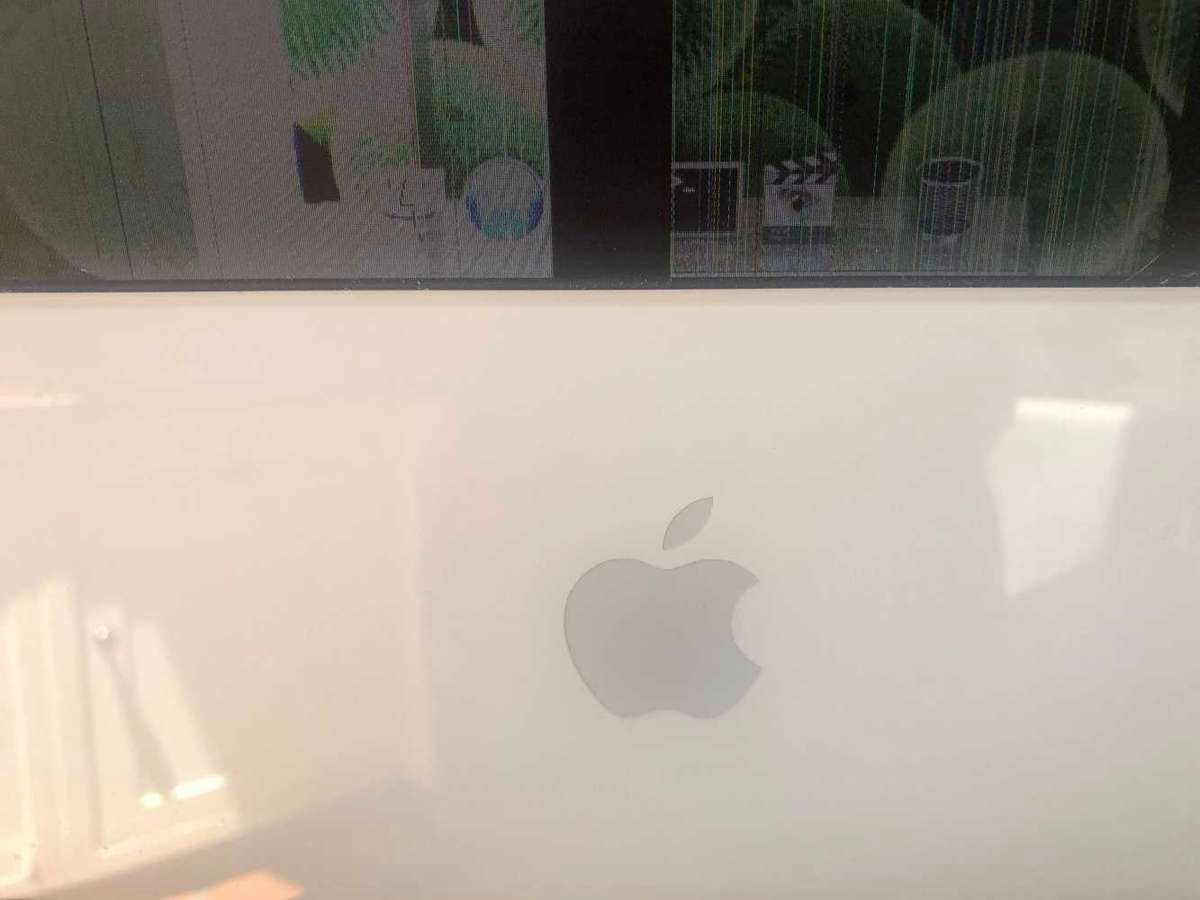 Apple iMac Computer *Read description*