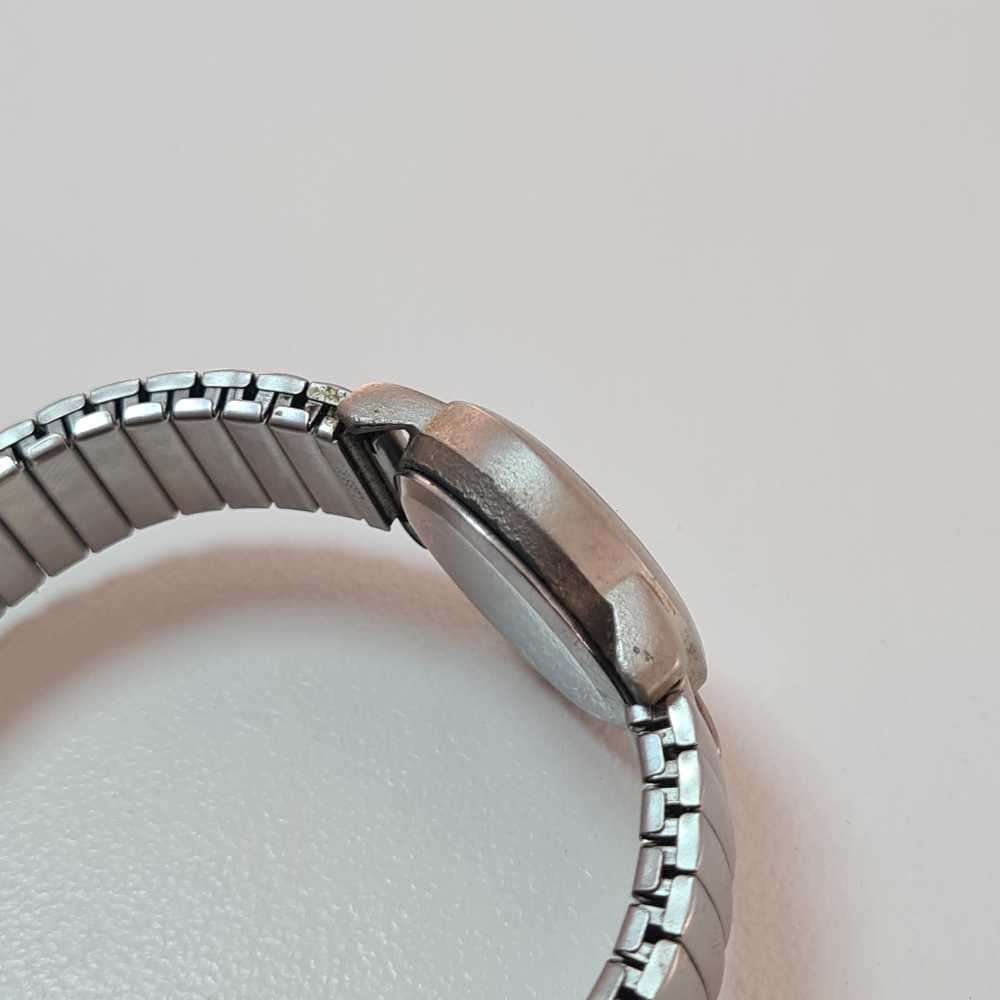 Vintage Initial Quartz wrist watch