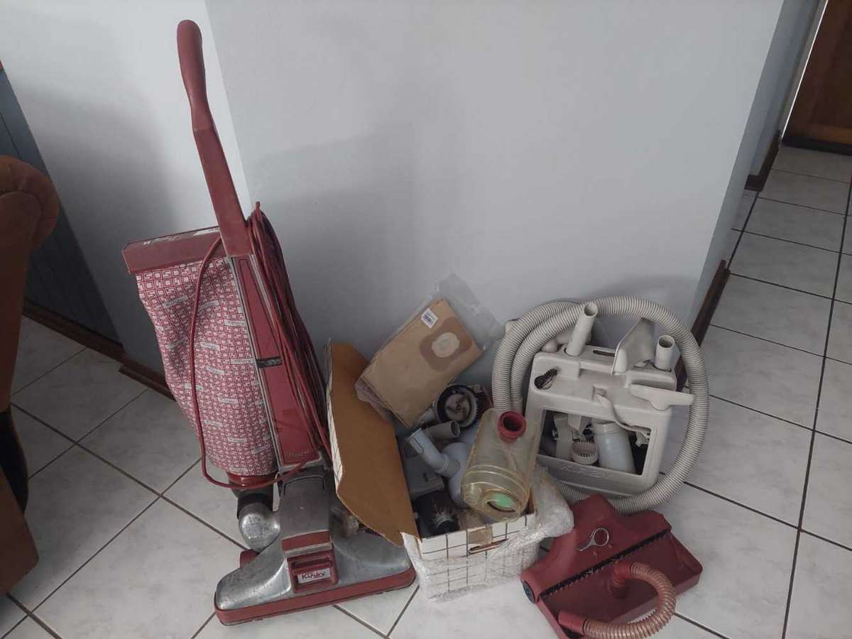Kirby vacuum and carpet cleaner combo