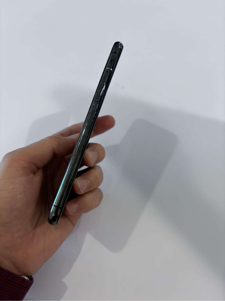 iPhone X 256gb **Line on Screen