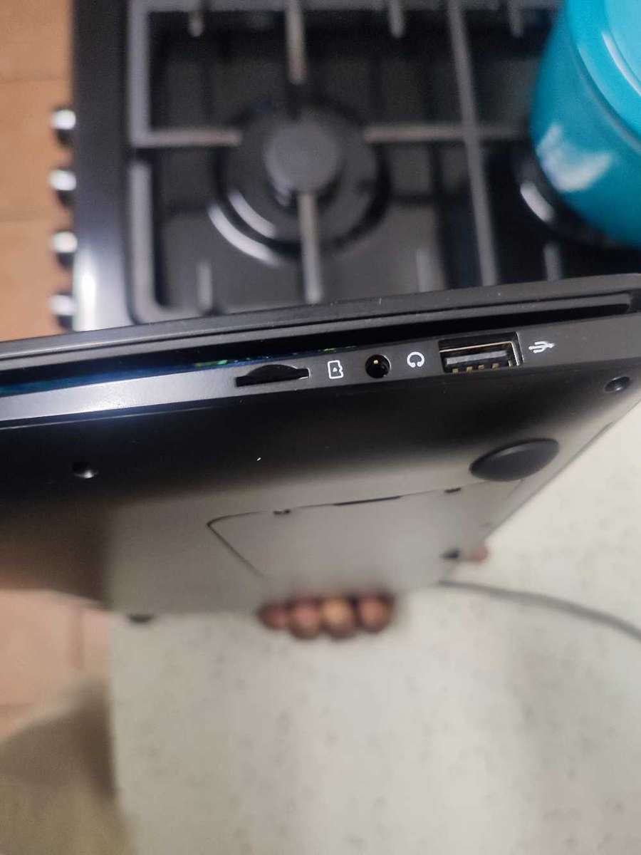 Proline 14.1` Laptop