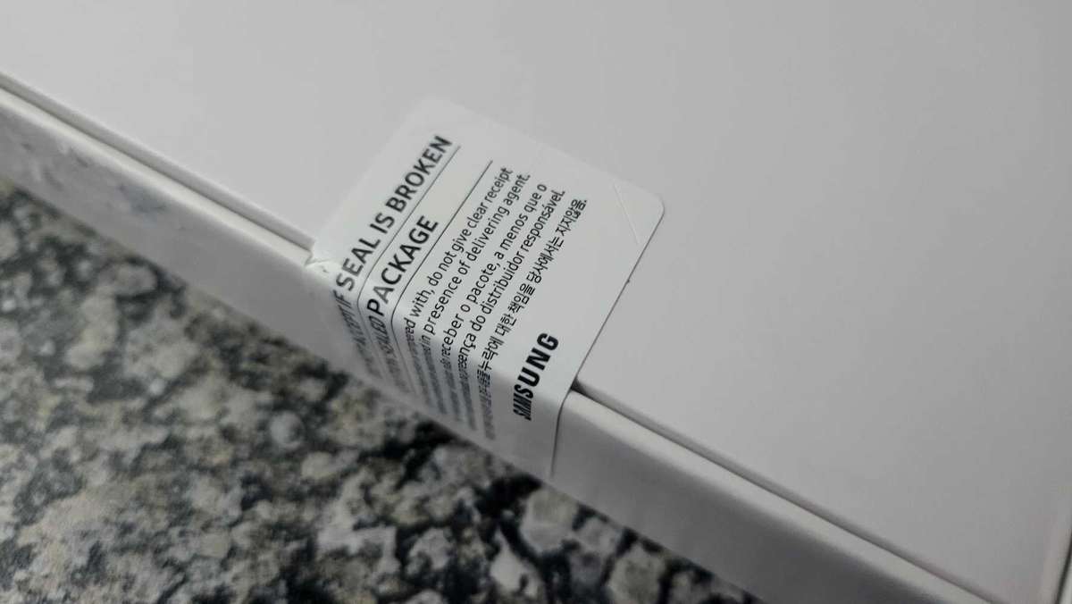 Samsung Galaxy A54 Brand New-No Reserve!