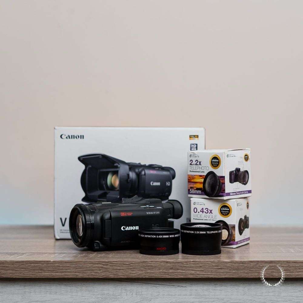 Canon VIXIA HF G40 Bundle