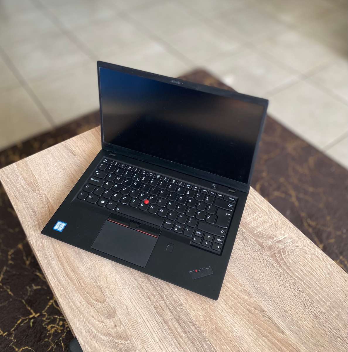 Lenovo ThinkPad X1 Carbon, Core i5vPro 8th  Gen