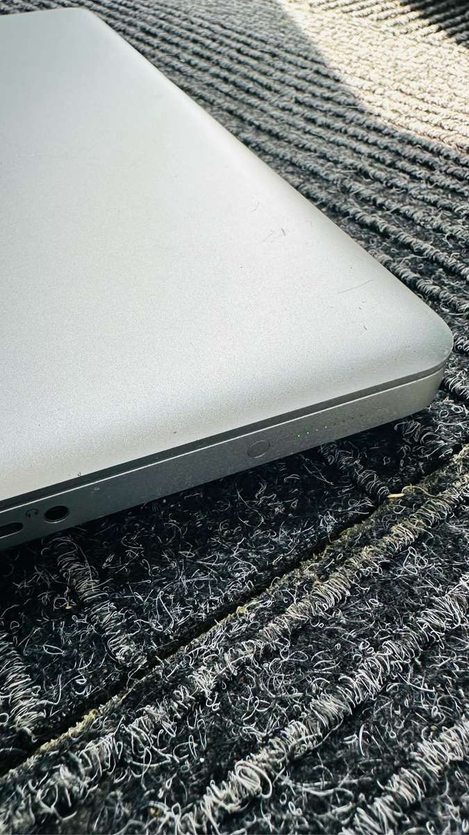 Apple MacBook Pro Core-i5 256GB SSD 4GB RAM 13 inch (2011)