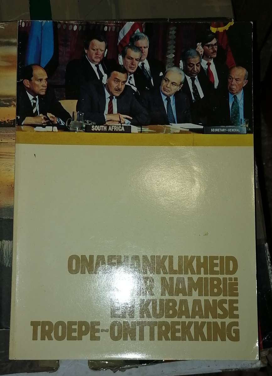 ONAFHANKLIKHEID VAN NAMIBIA EN KUBAANSE TROEPE ONTREKKING