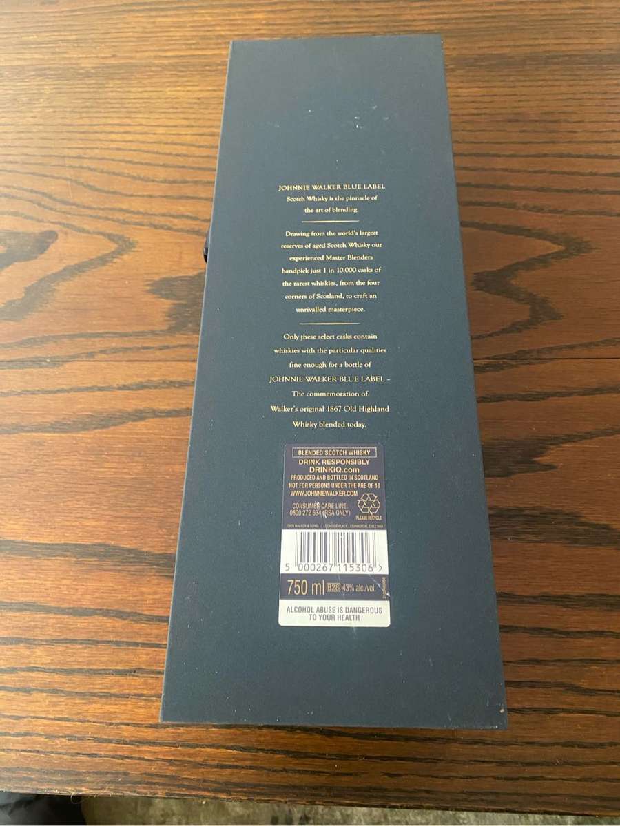 Johnnie Walker Blue Label Whiskey - 750ml