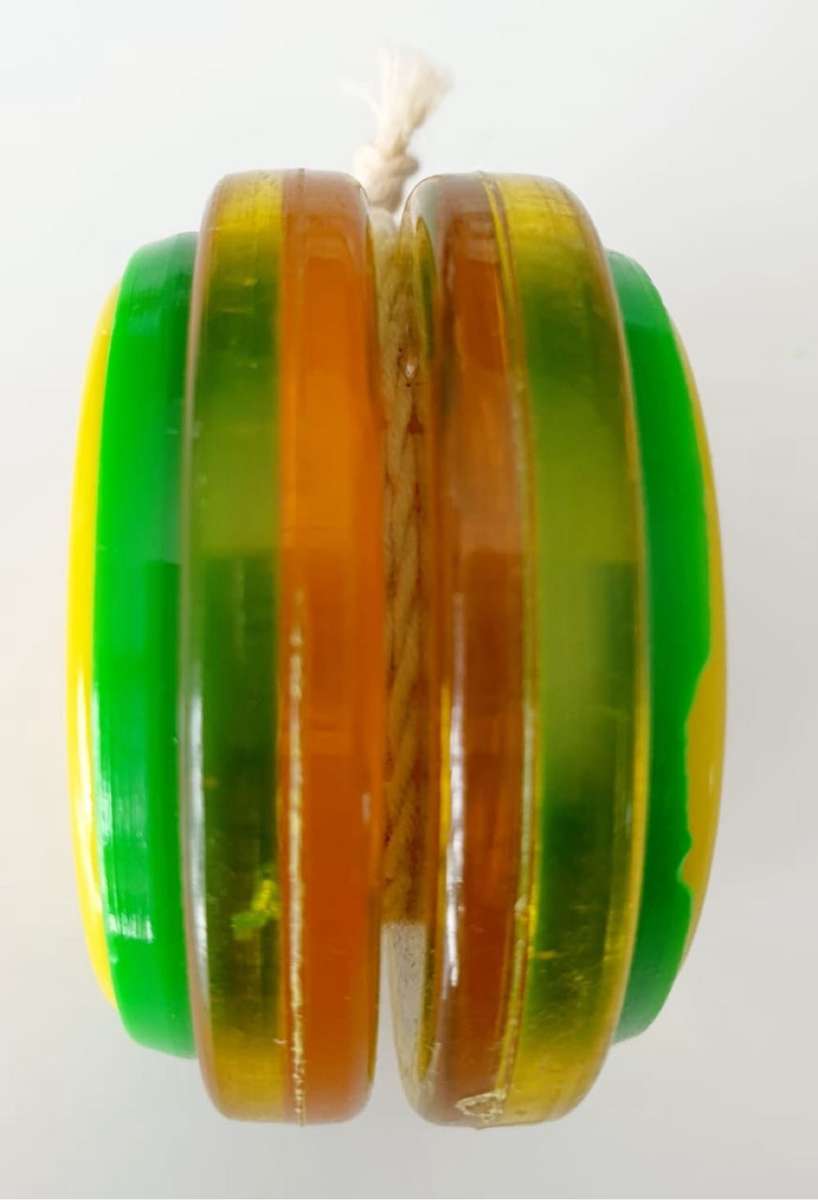 STUNNING VINTAGE YO YO - OPAL FRUIT BRANDED - RARE ITEM