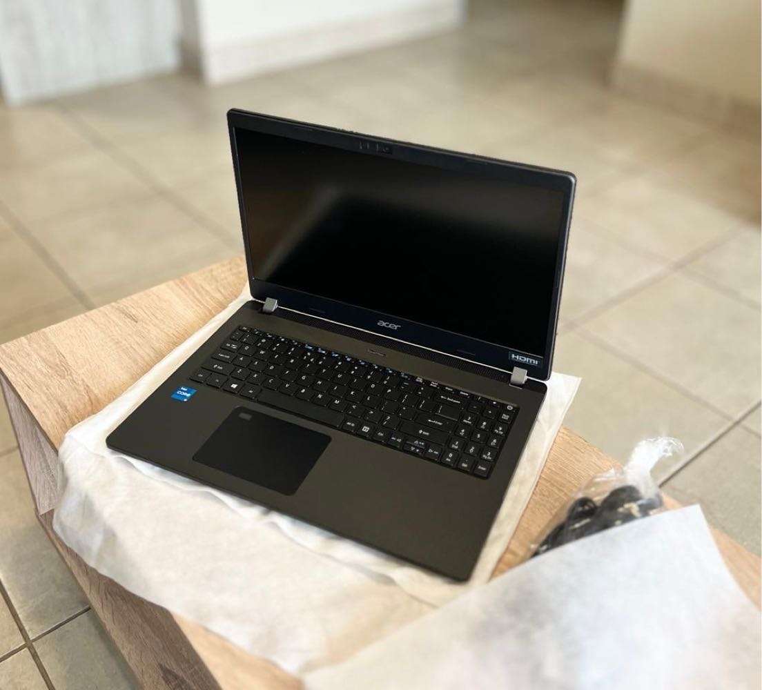 Acer TravelMate/P215-53, Core i5vPro 11th Gen