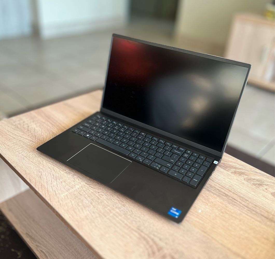 Dell Vostro 15 5510,  Core i5vPro 11th Generation