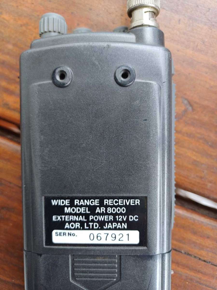 AOR AR8000 wide range radio receiver