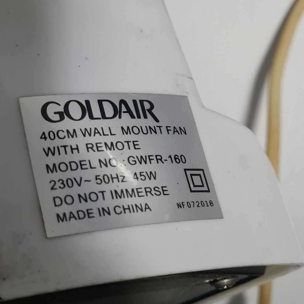 Goldair GCWF100 40cm Wall Fan with Remote