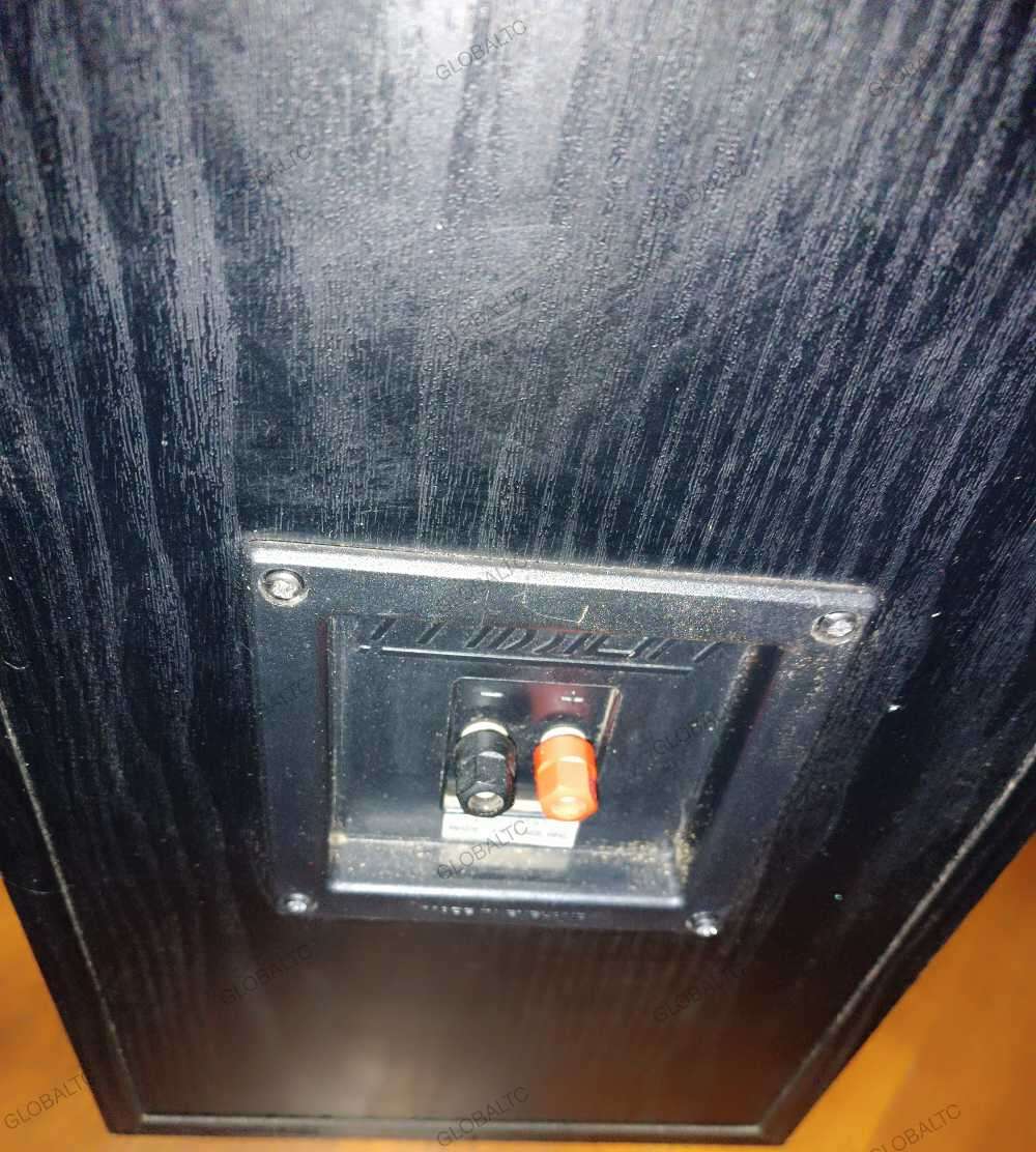 Mission 762 speaker set left and right.