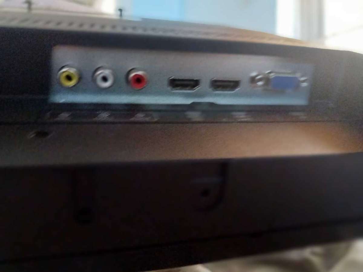 Mecer 32L88 LED monitor