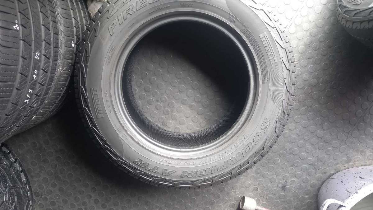 265/65/17 Pirelli Scorpoin ATR. 70% life
