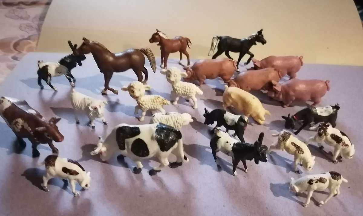 Vintage toy farm animals