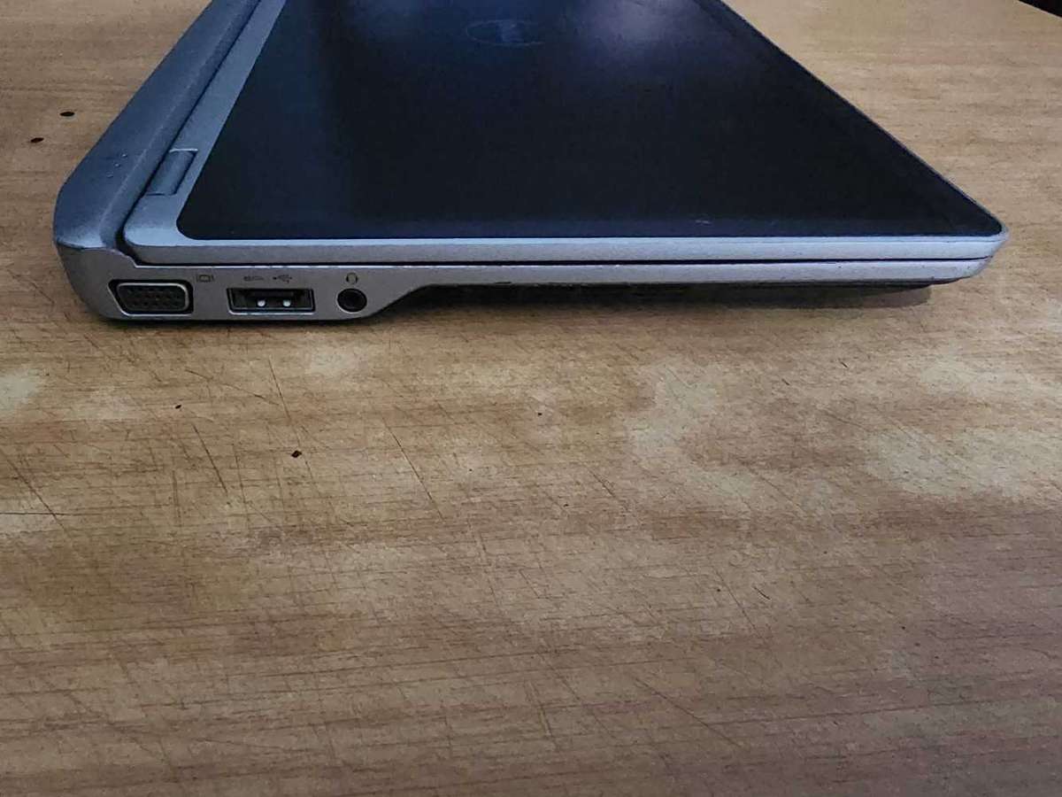 DELL LATITUDE E6230 i5 3rd GEN ULTRA BOOK LAPTOP FOR SALE!!!! READ AD