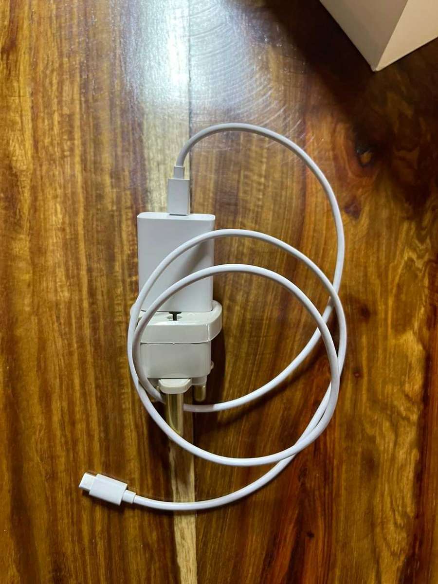 Oculus Quest 2 128GB**Great deal with extras and Original packaging**