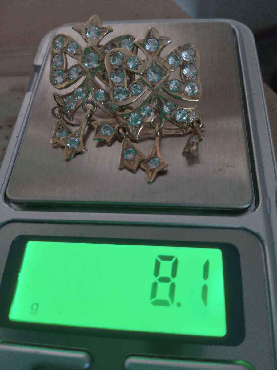 A Pair Of  Antique 18ct Yellow Gold Chandelier Earrings - (8.1g)