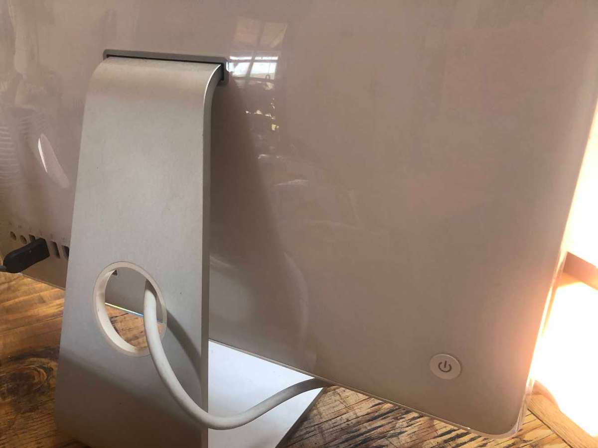 Apple iMac Computer *Read description*