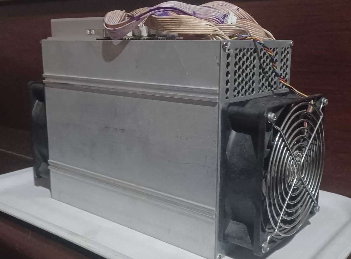 Bitmain Antminer A3