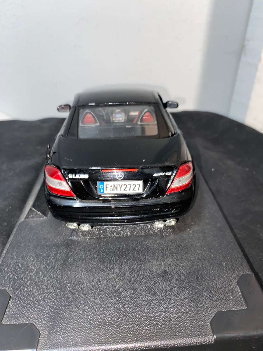MERCEDES-BENZ SLK55 AMG