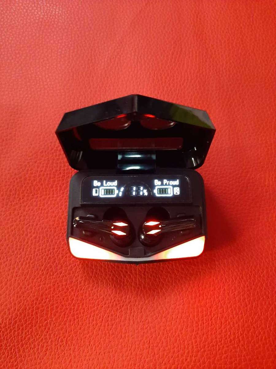 (Clearing Christmas stock) M28 Bluetooth Wireless Gaming RGB Lit Headset with Built in Power Bank