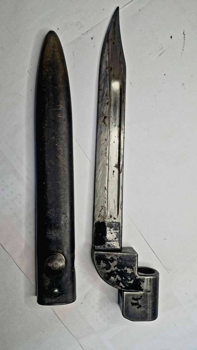 )  Original No 9 Bayonet and Scabbard
