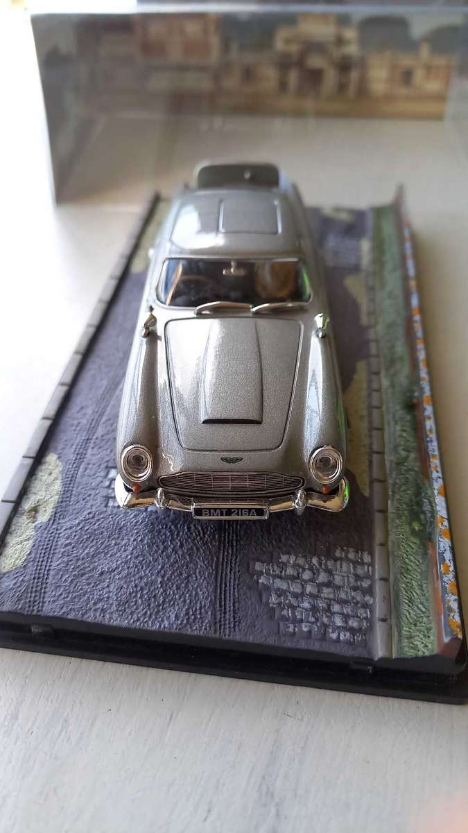 007 Aston Martin DB5 - Thunderball