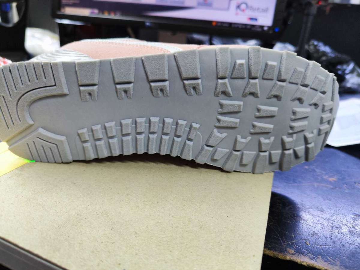 SOVIET TESSA BLUSH PINK SNEAKERS