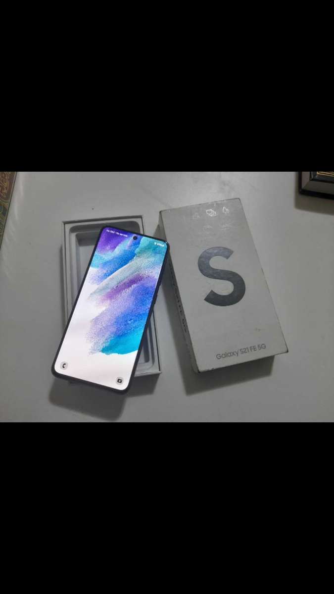 Samsung S21 FE **BARGAIN**