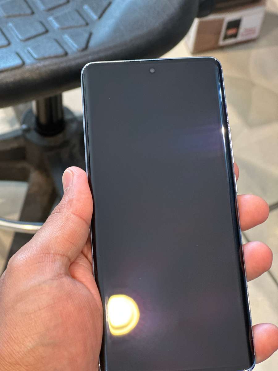 Oppo Reno 10 5g 256gb dual sim demo