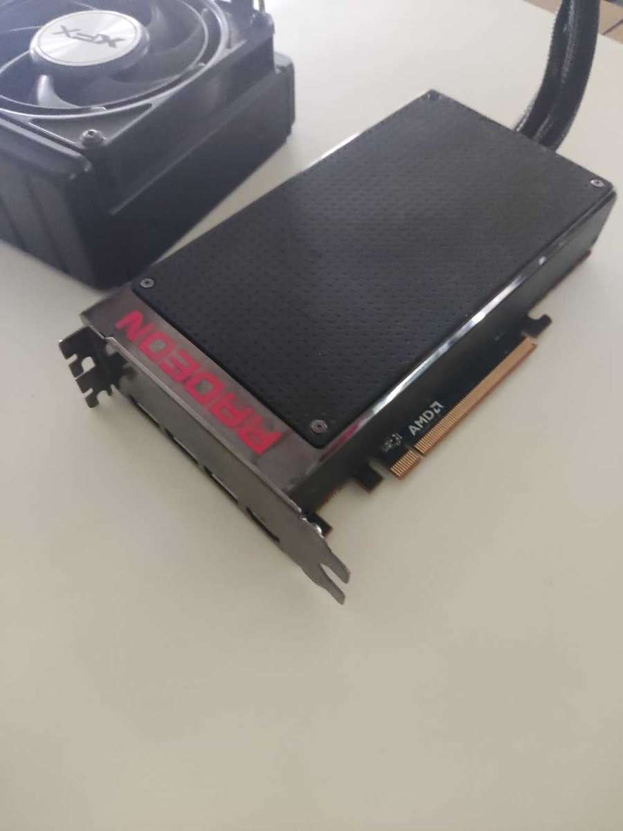 XFX AMD R9 Fury X 4GB HBM Graphics card**HDMI**Watercooled**Has air in AIO