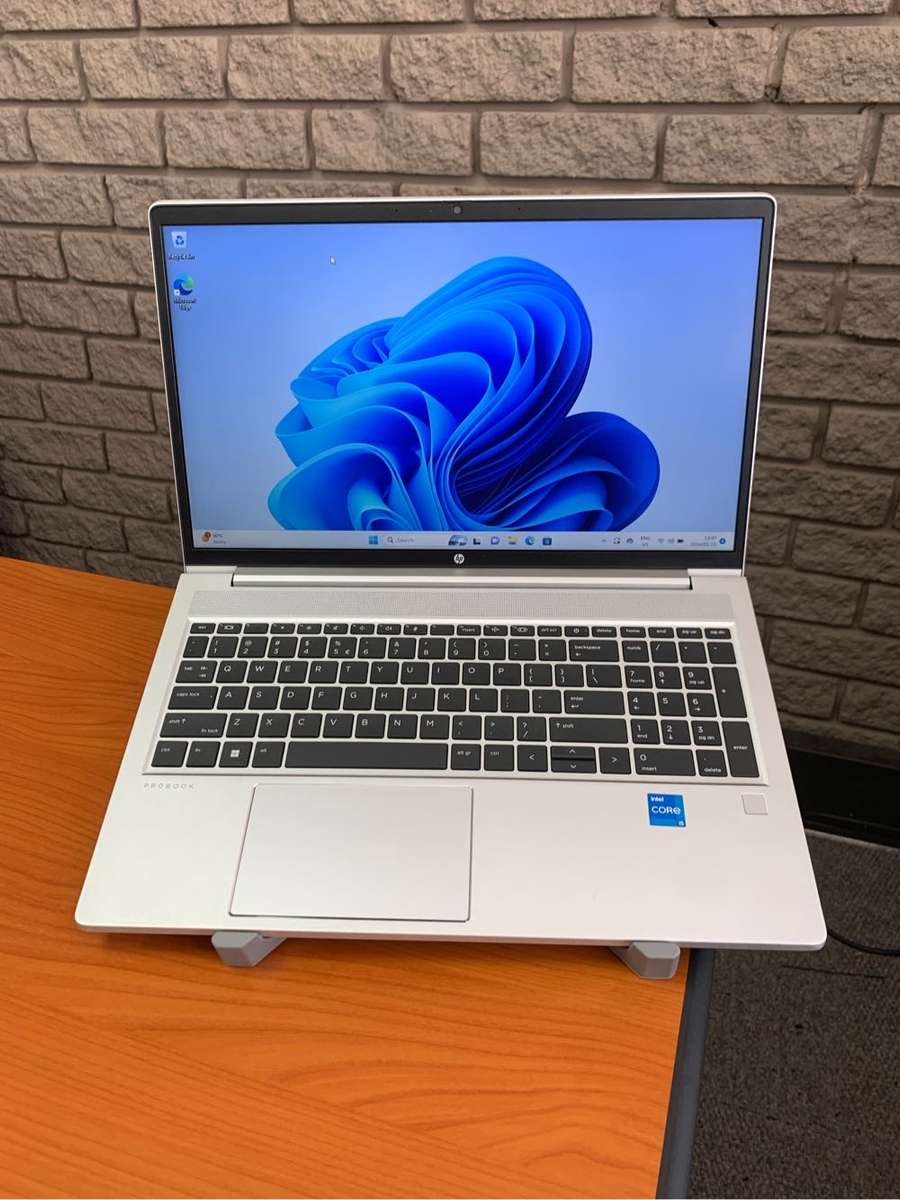 **BARGAIN BUY**MINT HP PROBOOK 450 G8 LATEST 11th GEN CORE i5, 16GB RAM, 512SSD-GRAB IT@ JUST R7599!