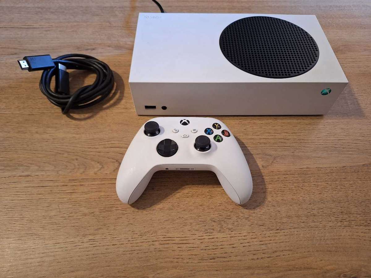 Xbox Series S - 512GB - Video Game Console
