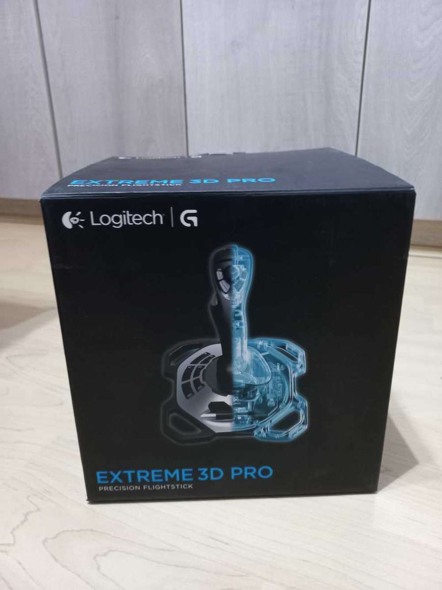 Logitech Extreme 3D Pro joystick