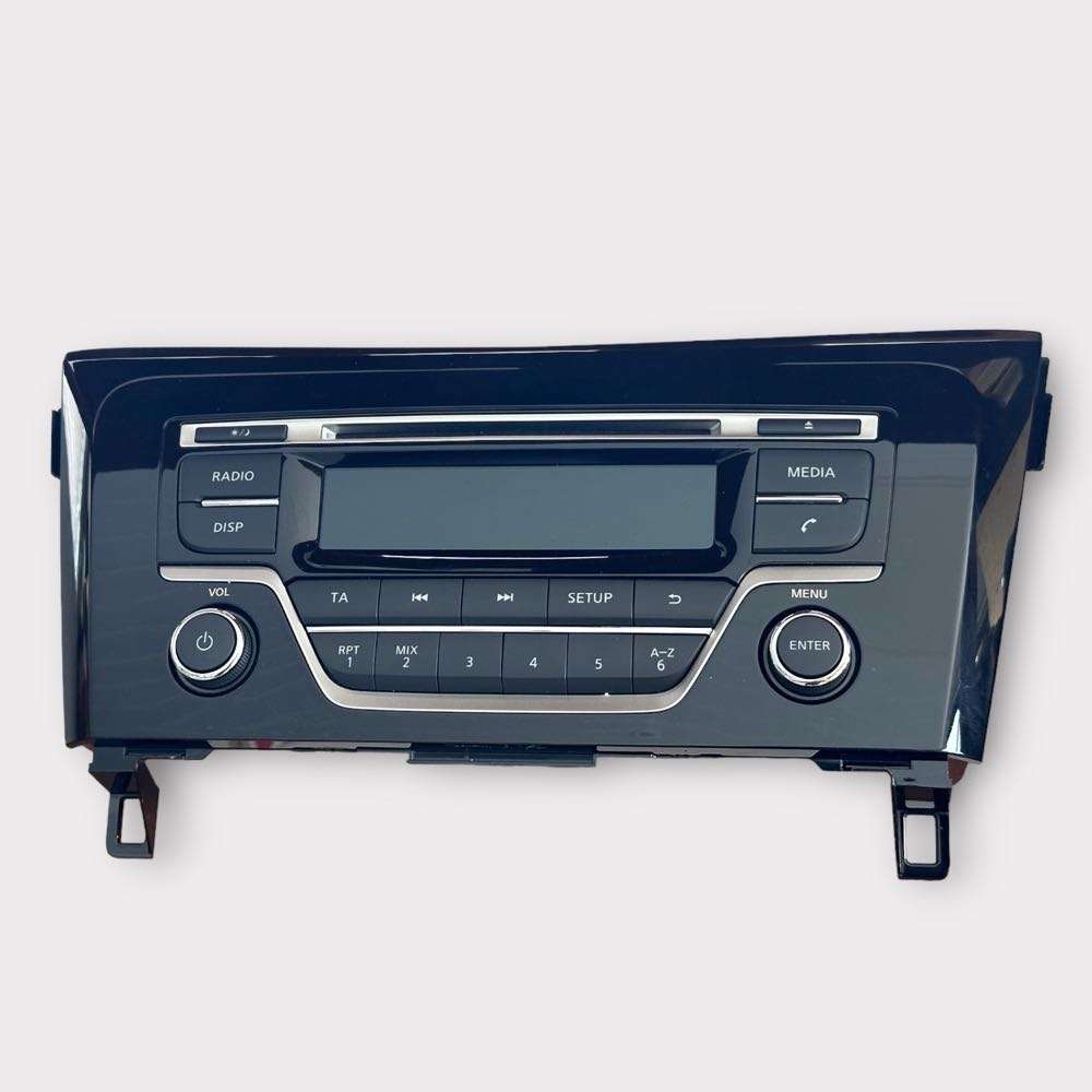 Nissan X-Trail Radio / CD Player