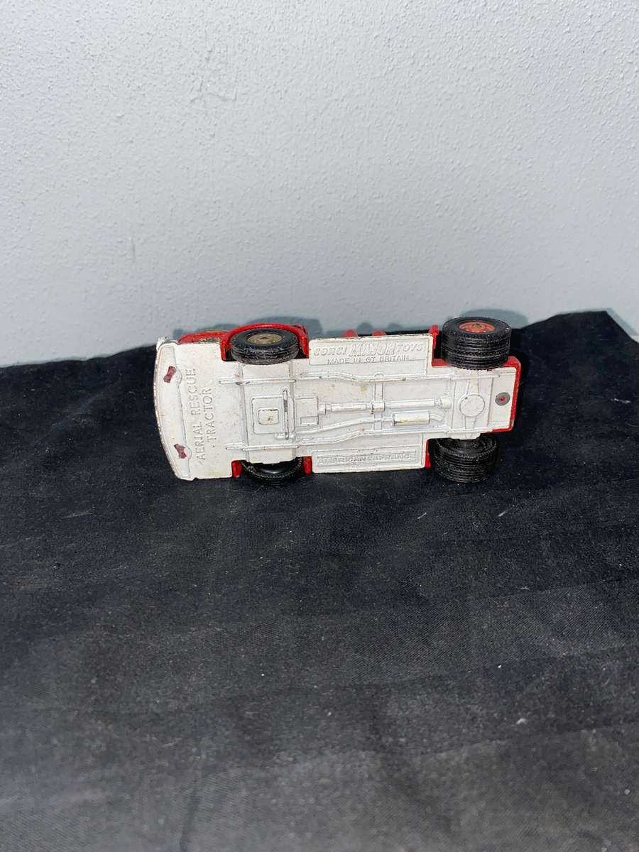 RARE Vintage Corgi Major Toys American LaFrance Fire Truck Aerial Rescue Tractor