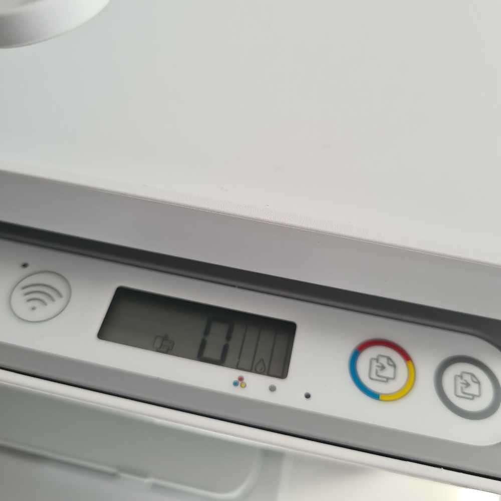 HP deskjet plus 4120