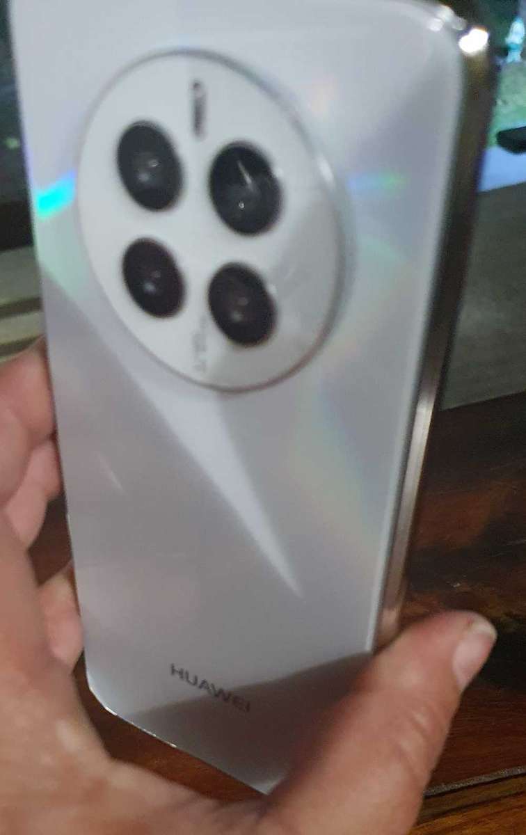 HUAWEI MATE 50 SMART PHONE