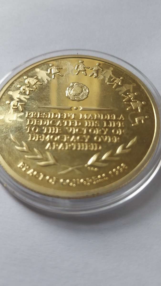 Gold plated Nelson Mandela coin Sa 1998
