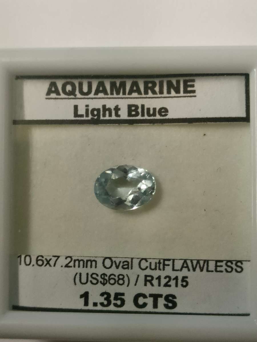 1.35 carat light blue aquamarine