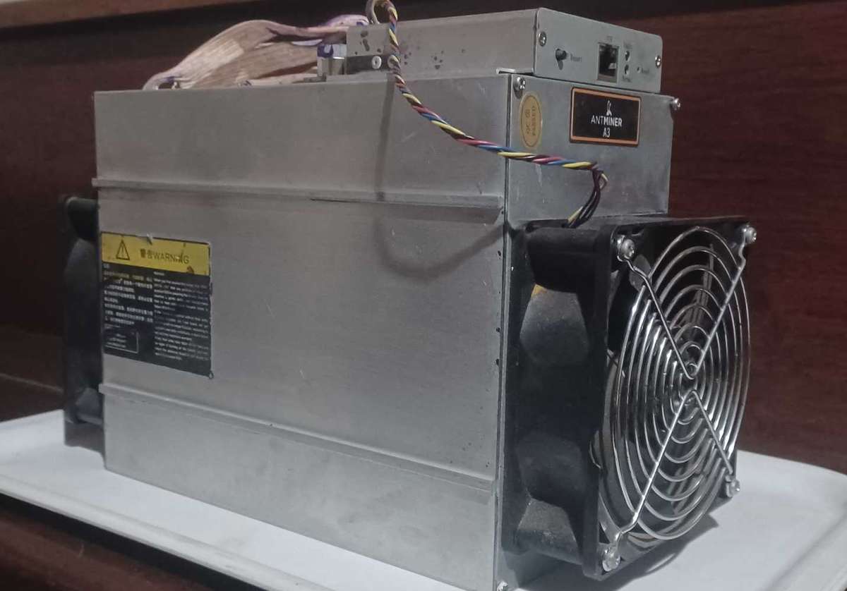 Bitmain Antminer A3