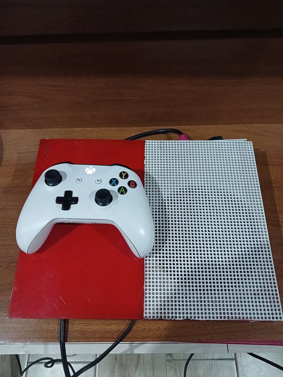 XBOX ONE S CONSOLE (DIGITAL)