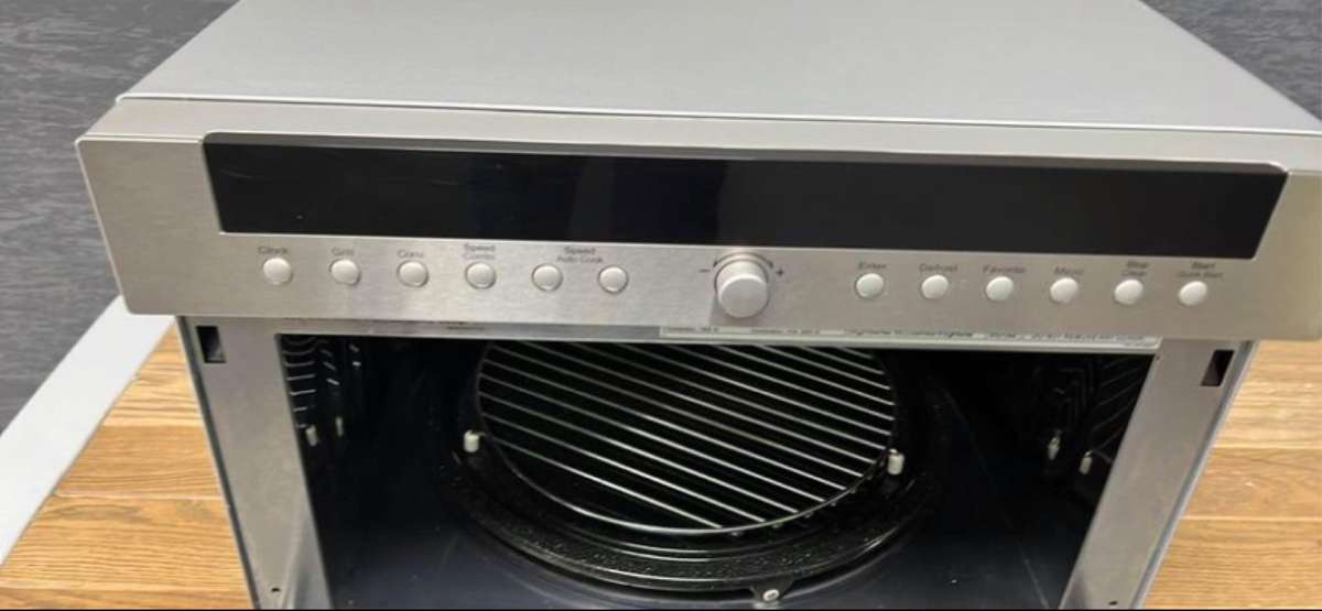 LG sola dom mp-94835l Microwave Oven