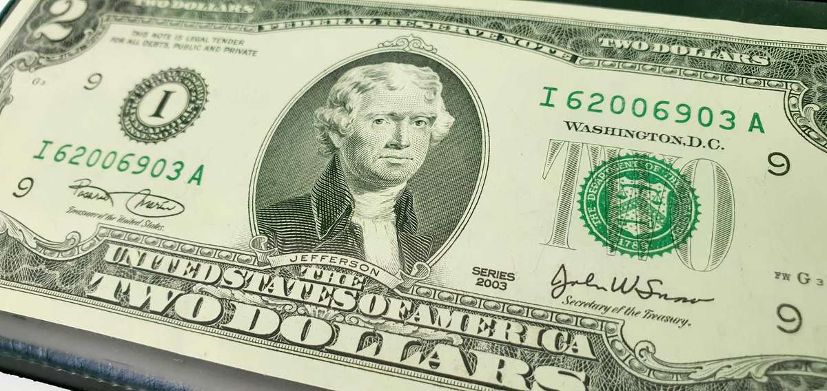 AUTHENTIC UNCIRCULATED TWO DOLLAR NOTE