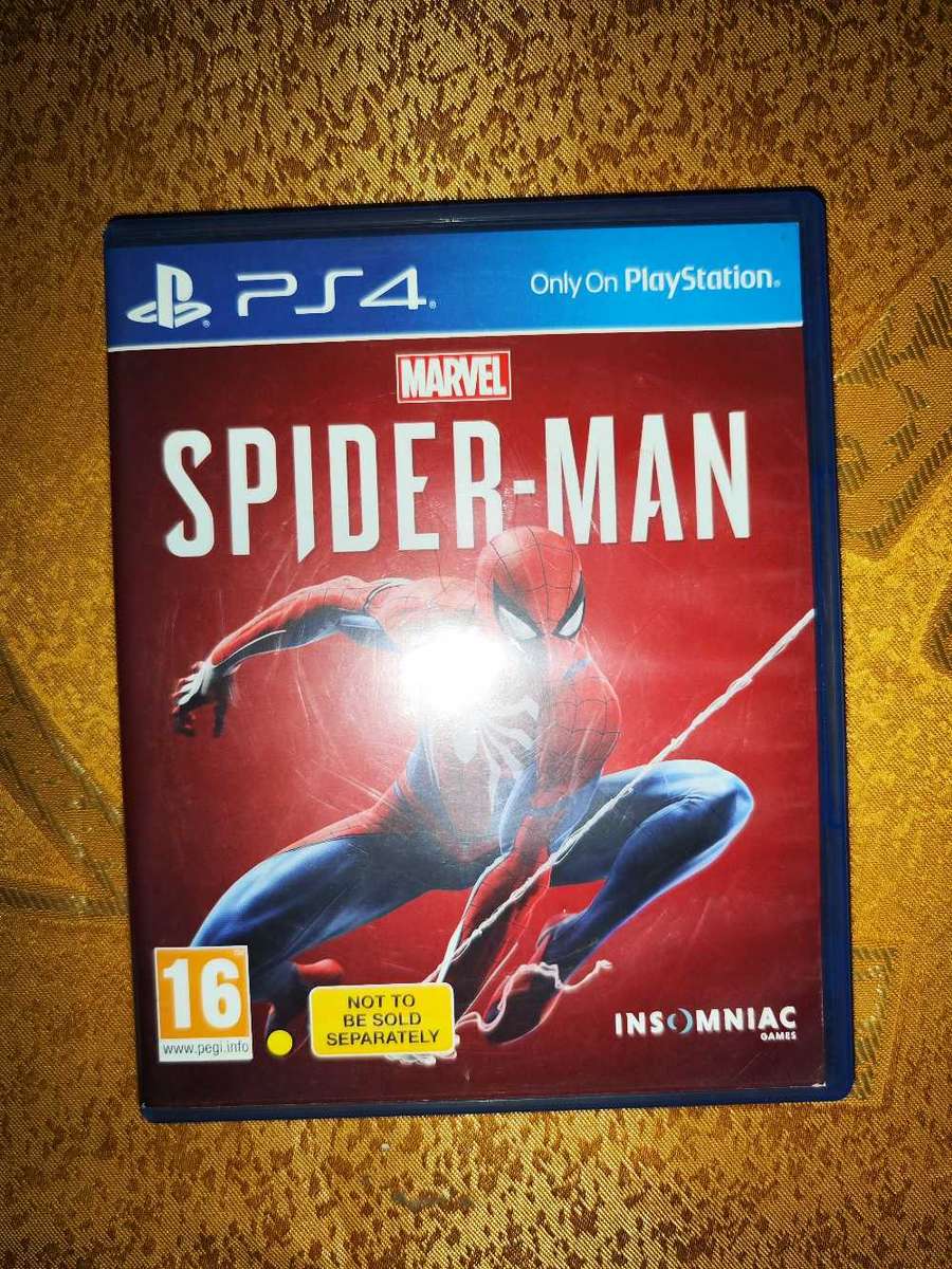 Ps4 slim with spiderman