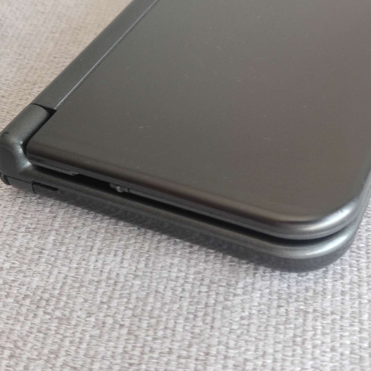 `New` Nintendo 3ds xl console