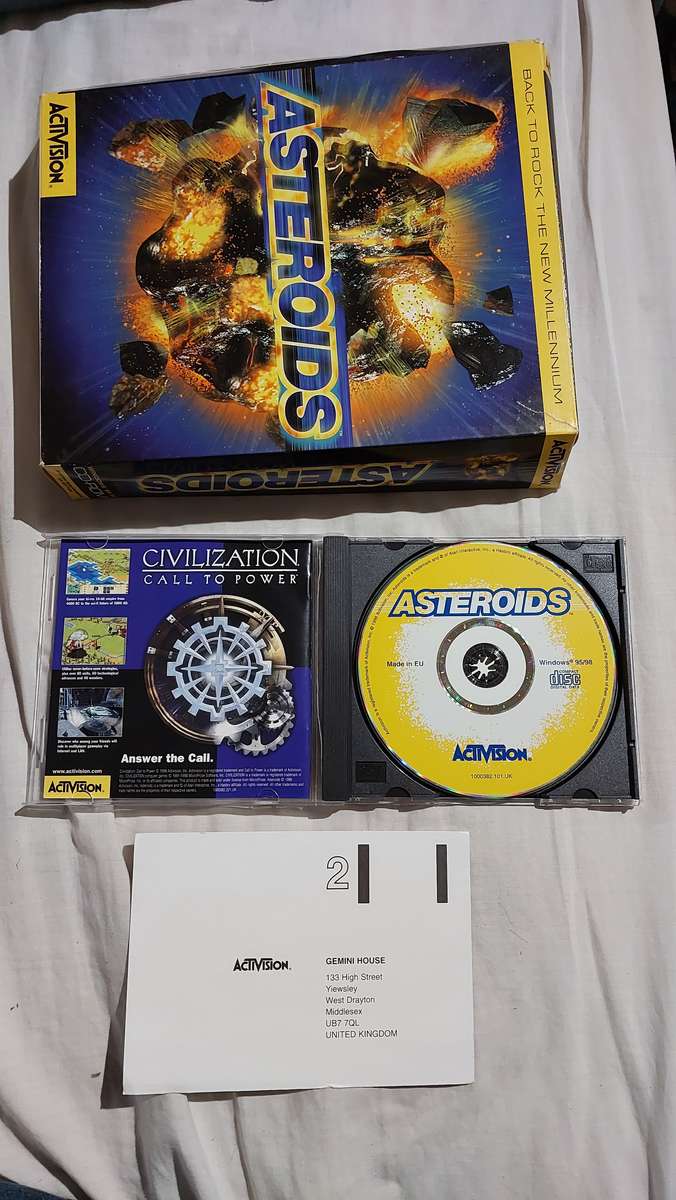Astroids PC Big Box Game Vintage